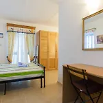 With Pool , Close To The Sea And St Julians Apartment Naxxar