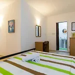 With Pool , Close To The Sea And St Julians Apartment *