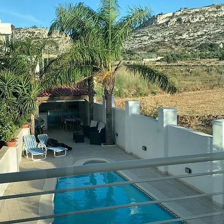 With Pool , Close To The Sea And St Julians